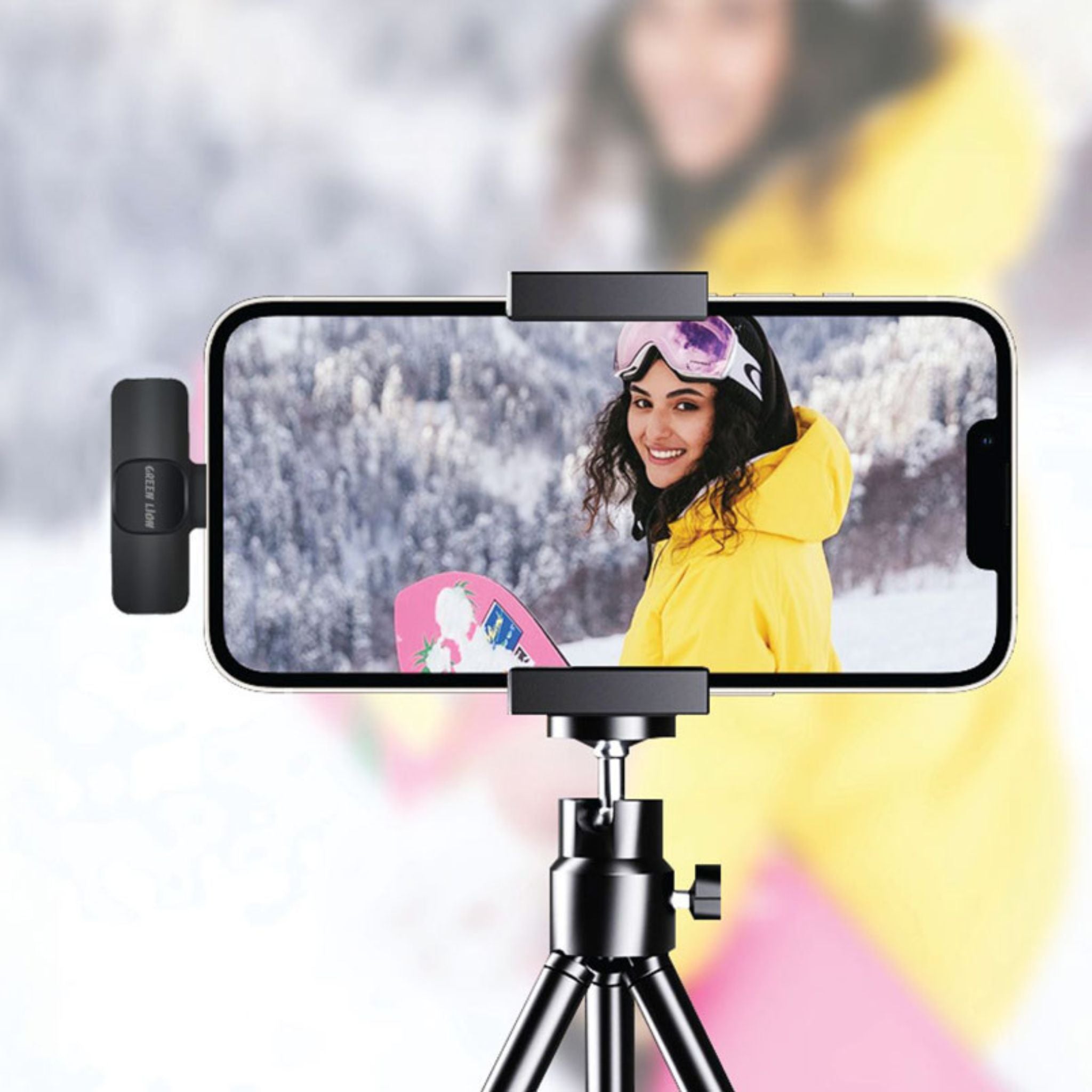 Green Lion Solo Wireless Microphone with Adaptive Noise Reduction, 60mAh Battery Capacity, 5V Input Voltage, USB-A, Type-C, Lightning Plugs, 360° Surround Sound, Highly Sensitive, Clear Timbre, Precise Radio, 5-6 Hours Battery Life - Black