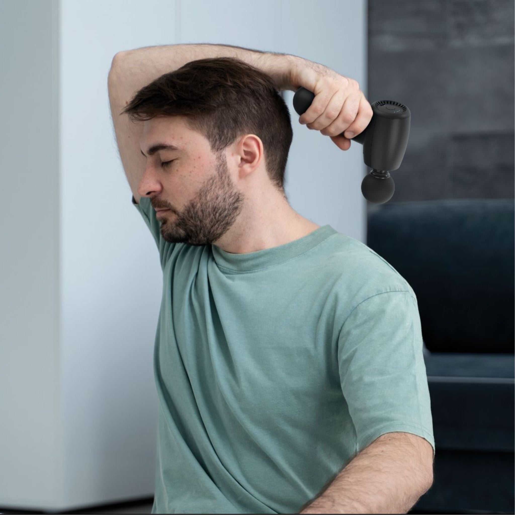 Green Lion Prime Massage Gun with Up to 2 Hours Working Time, 1800mAh Battery Capacity, Heating Massage Head, Deep Relaxation, 4-5 Hours Charging Time - Black