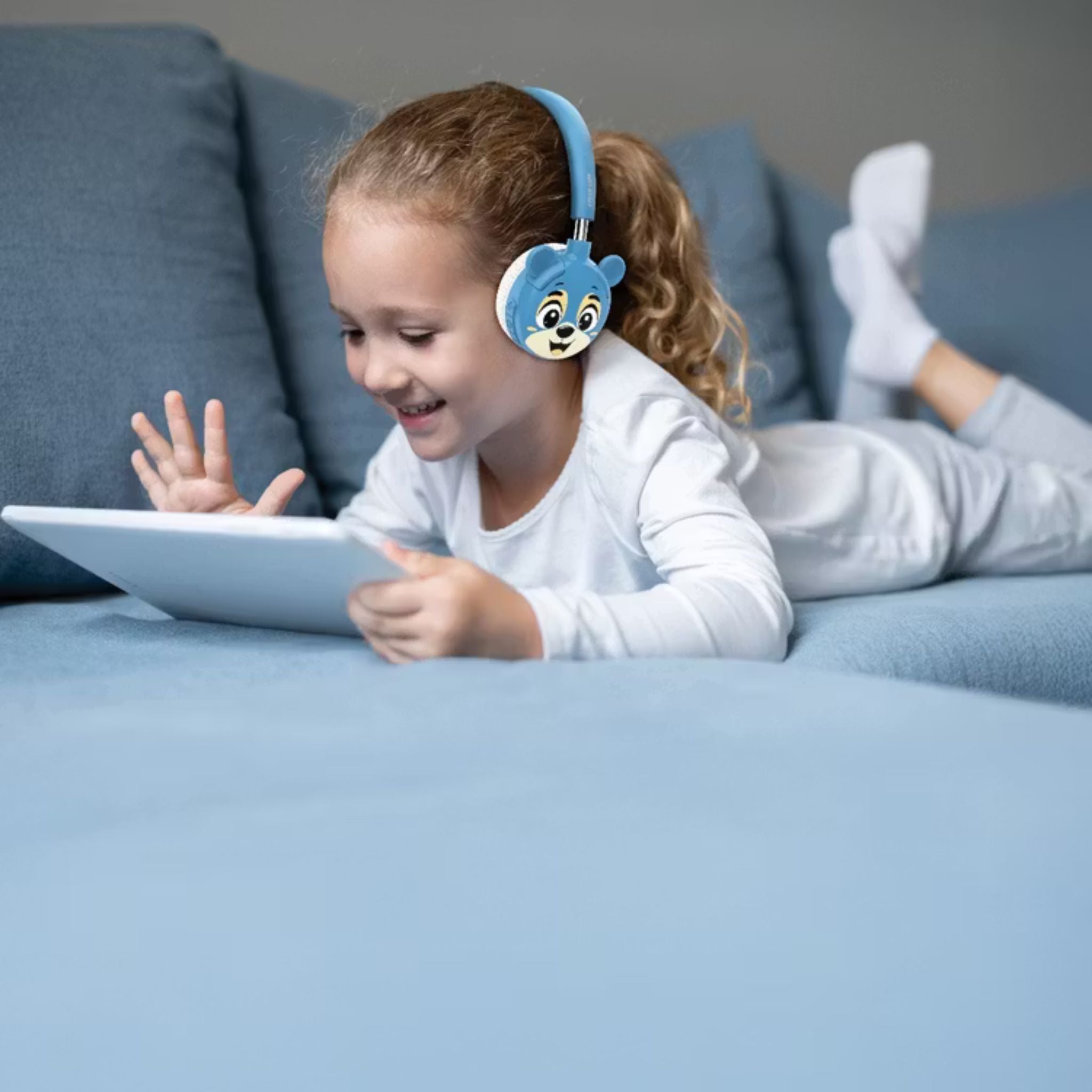 Green Lion GK-500 Kids Wireless Headphones with Padded Ear Cushions, Bluetooth Version 5.4, 200mAh Battery Capacity, 20 Hours Play Time, PP & ABS Material, Type-C Charging Port, 1.5 Hours Charging Time, Child-Safe Sound - Blue