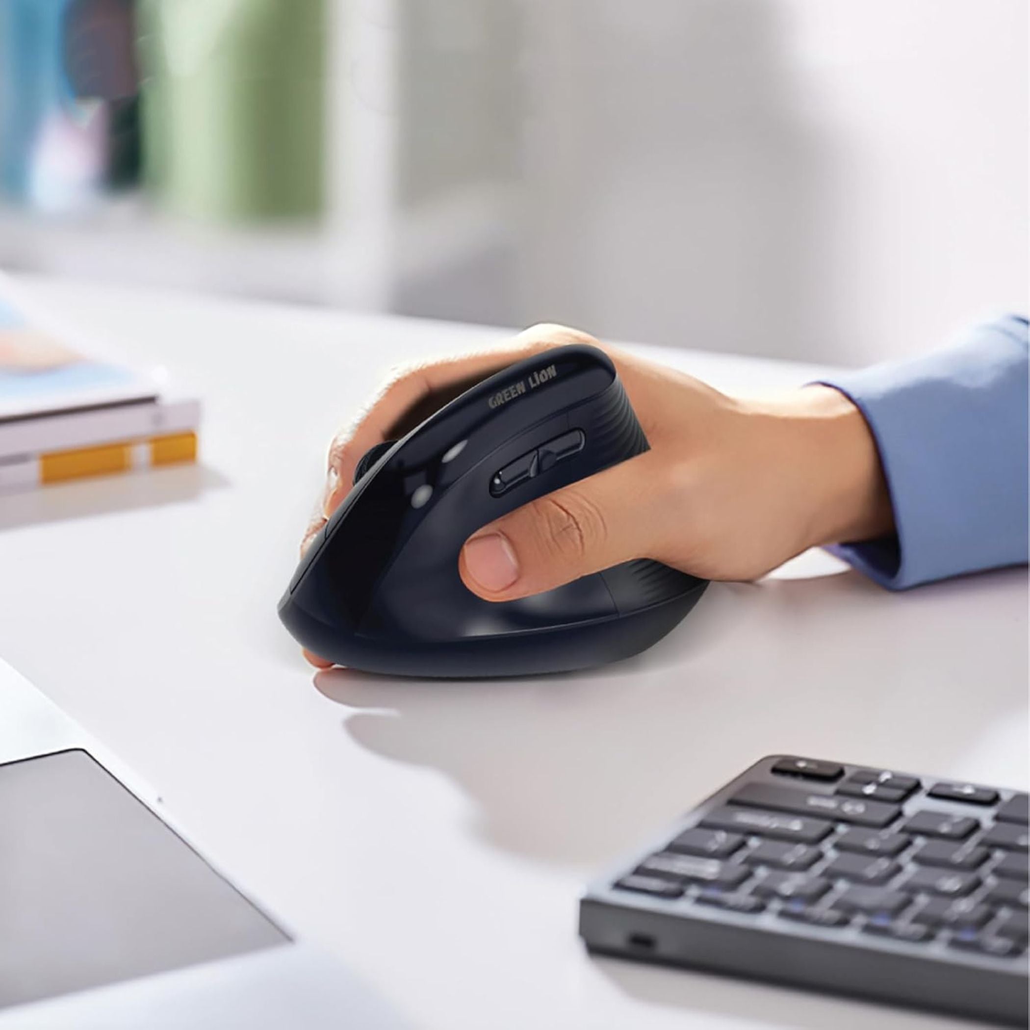 Green Lion Ergo Grip Vertical Mouse with Adjustable DPI, Multi-Device Pairing, 2 Hours Charging Time, 30 Hours Working Time, 60cm Type-C Cable Length, 10m Transmission Distance - Black