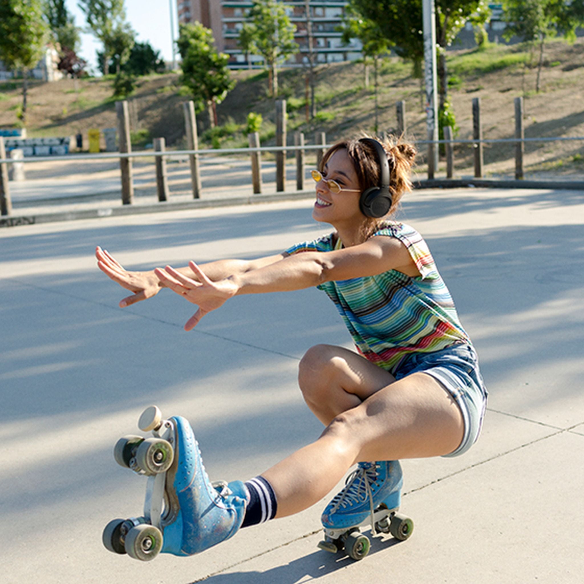 JBL Tune 530BT Wireless On-Ear Bluetooth Headphones with Pure Bass Sound, 76H Battery Life, Dual Beamforming Mics, Multi-Point Bluetooth 6.0, Foldable & Lightweight – Black