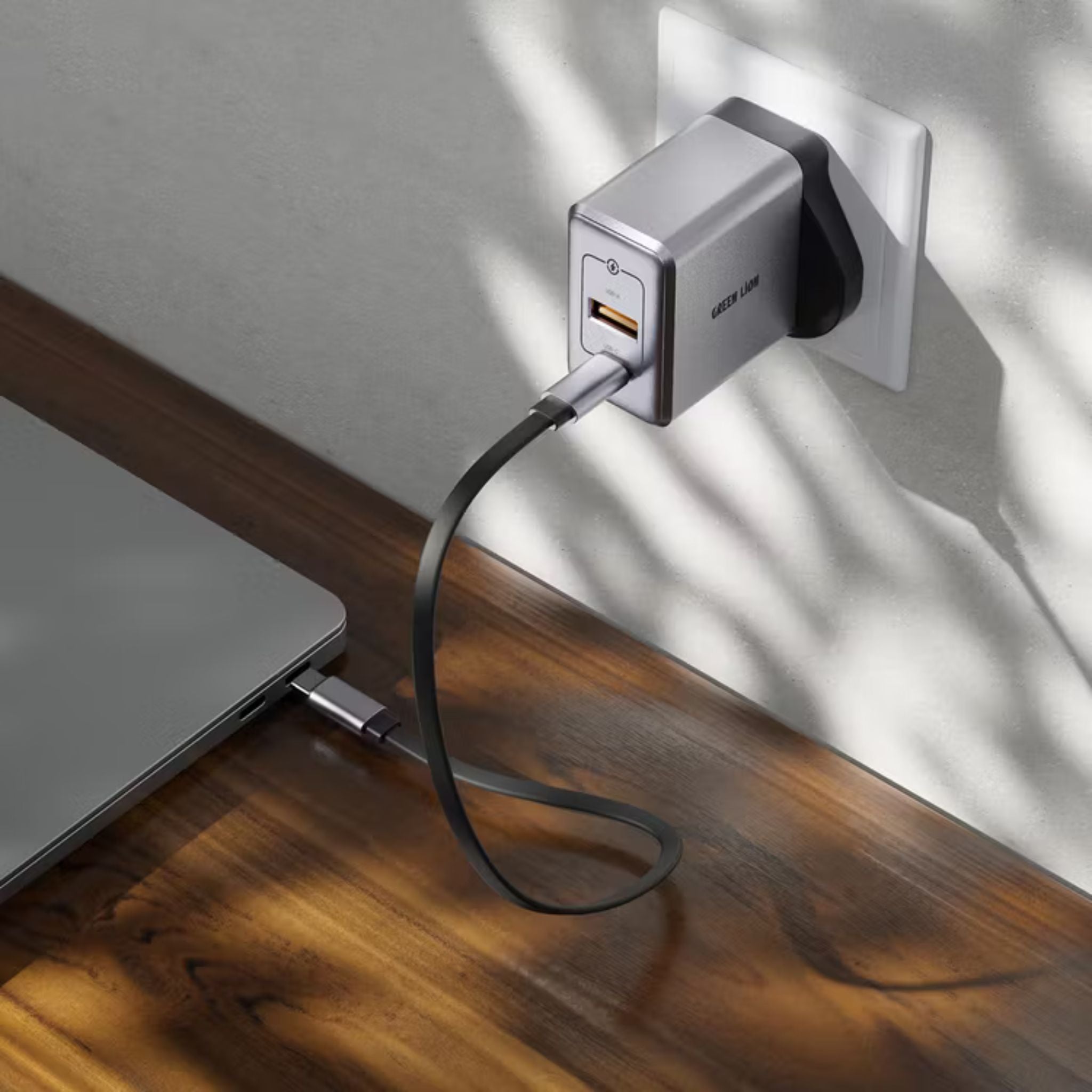 Green Lion GaN UK Plug Wall Charger with 45W Power Delivery, 0%-50% Charge in 30 Minutes, PC Flame Retardant Material, USB-C & USB-A Ports - Gray
