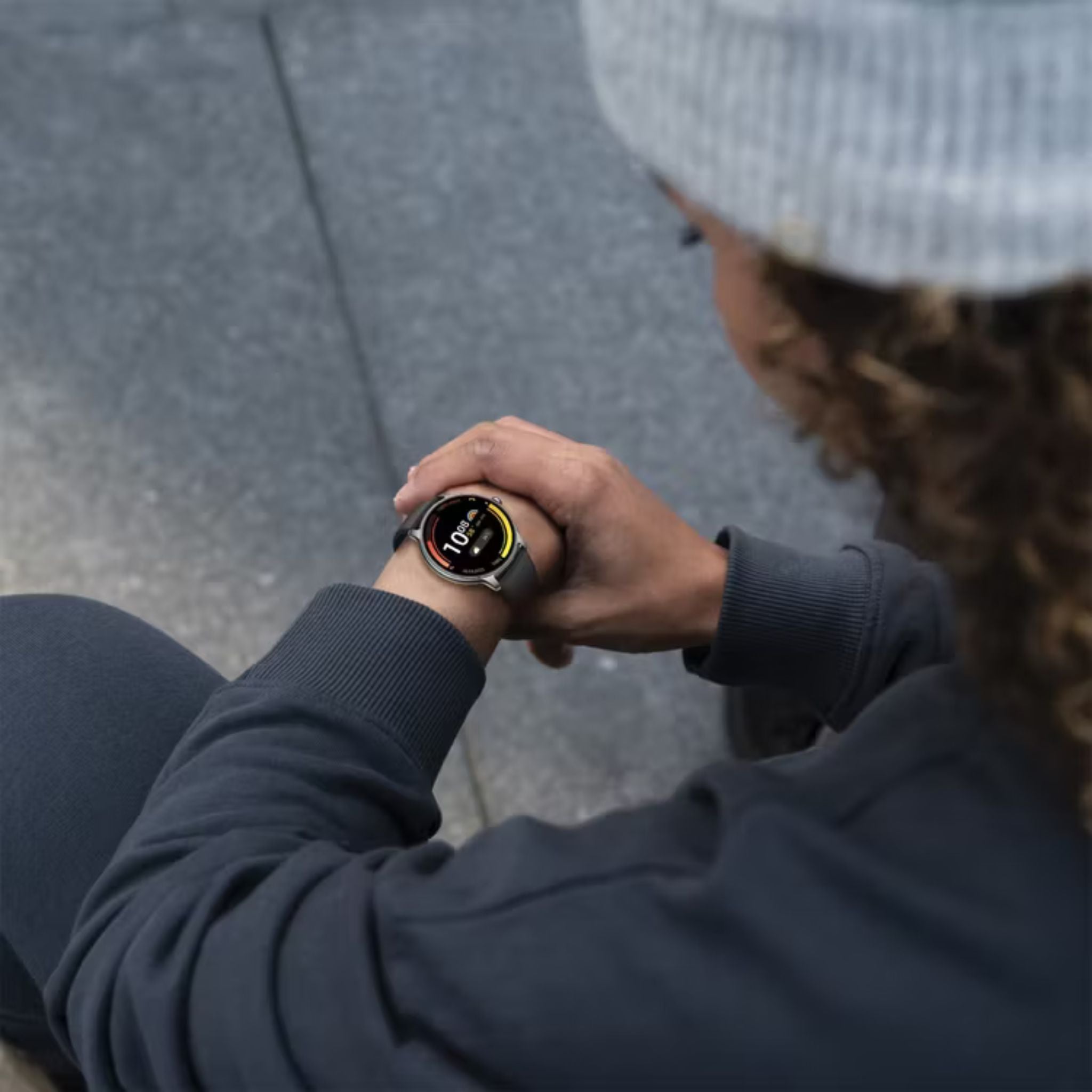 Green Lion Rivo Smart Watch with Always-On Display, 3-5 Days Working Time, 1.32" AMOLED Display, Bluetooth Version 5.4, 1000nits Brightness, Alarm Function, Camera Control, Health Monitoring - Black