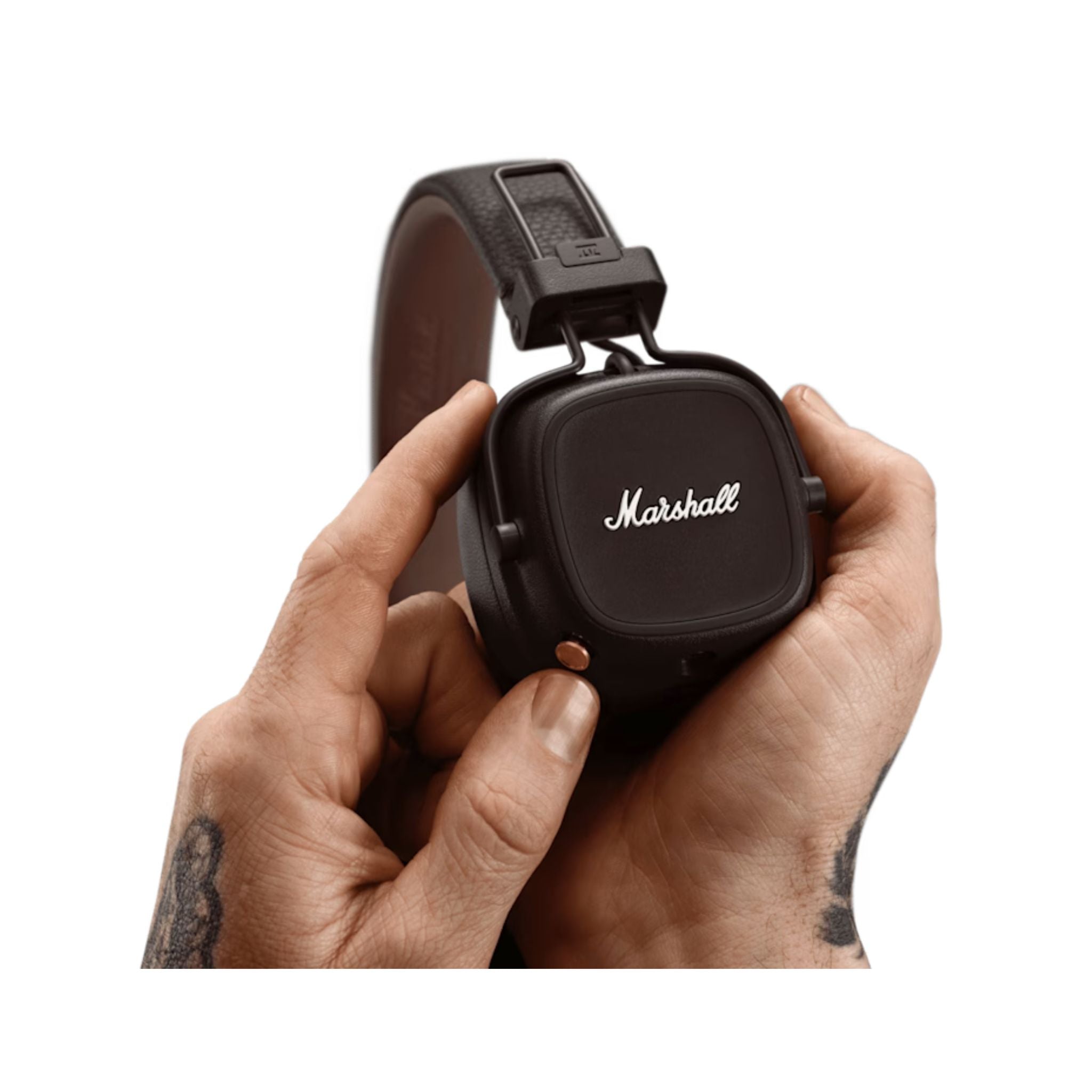 Marshall Major IV On-Ear Wireless Headphones, Foldable Design, 80 Hours of Wireless Play Time, Bluetooth Multipoint Connectivity, Fast & Wireless Charging, Bluetooth Version 5.0, 3 Hours Charging Time, 10 m Bluetooth Range - Brown