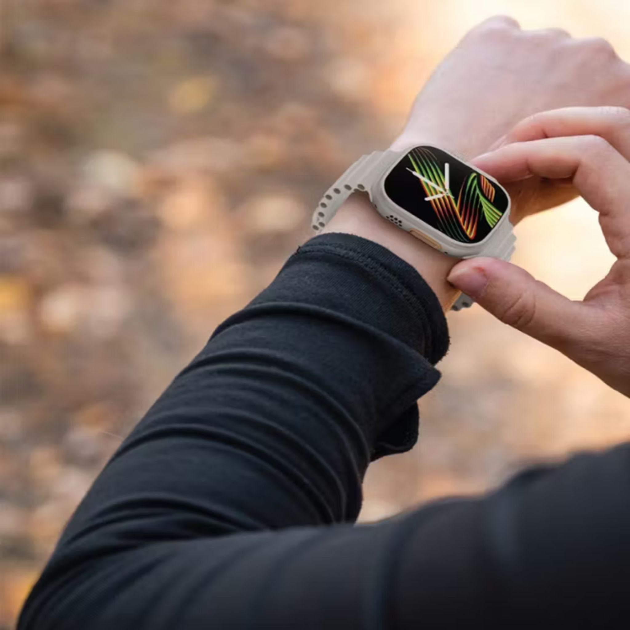 Green Lion Communicate Ultra Smart Watch with 1.85" Amoled Screen Dispaly, 280mAh Battery Capacity, Wireless Charging, AI Voice Assistant, 125 MB Flash Storage, 3-5 Days Working Time - Silver