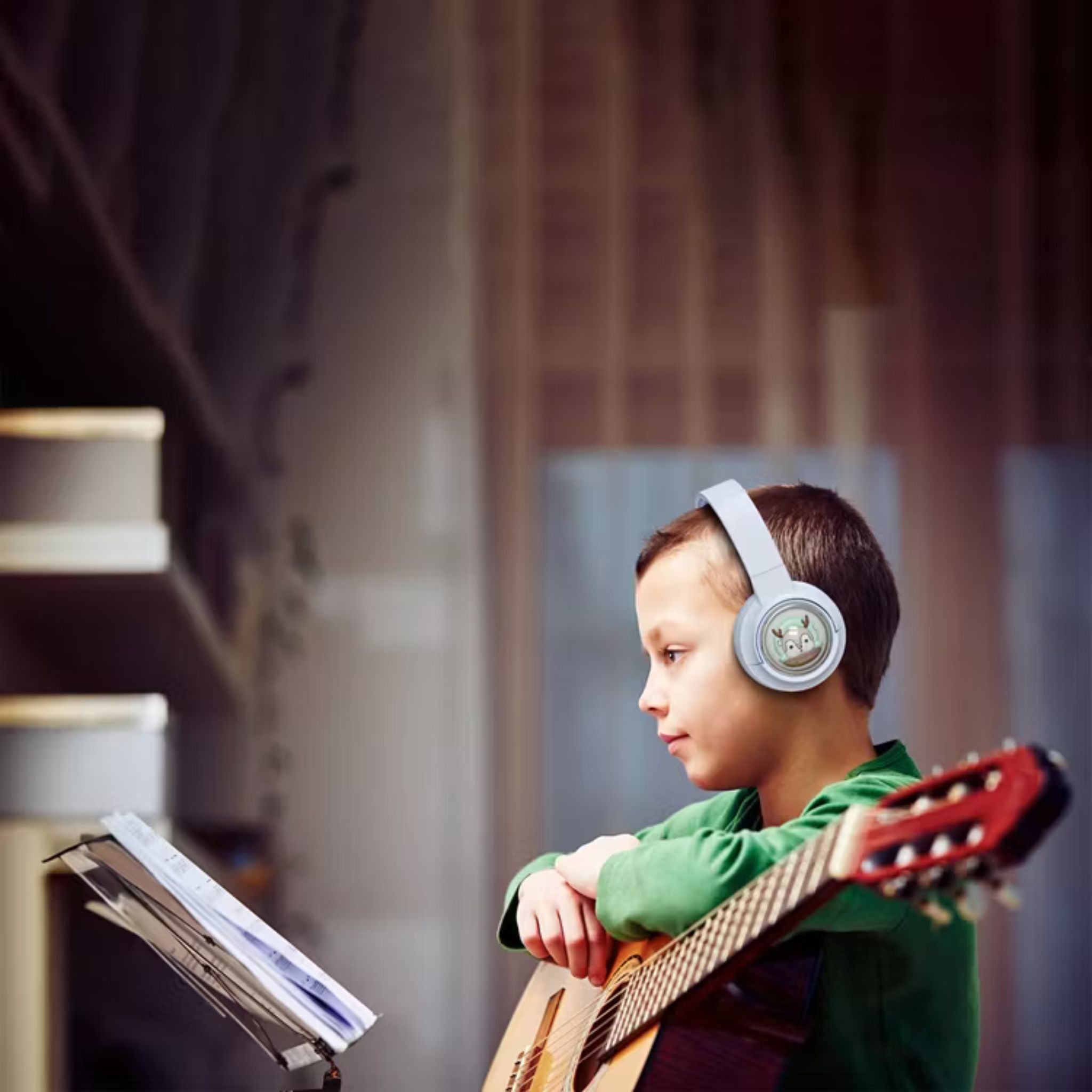 Porodo Soundtec Moose Wireless Kids Headphones with LED Lights, 40mm Speaker, 20 Hours Play Time, Bluetooth 5.3, 400mAh Battery, USB-C Charging Port, Comfort Cushions