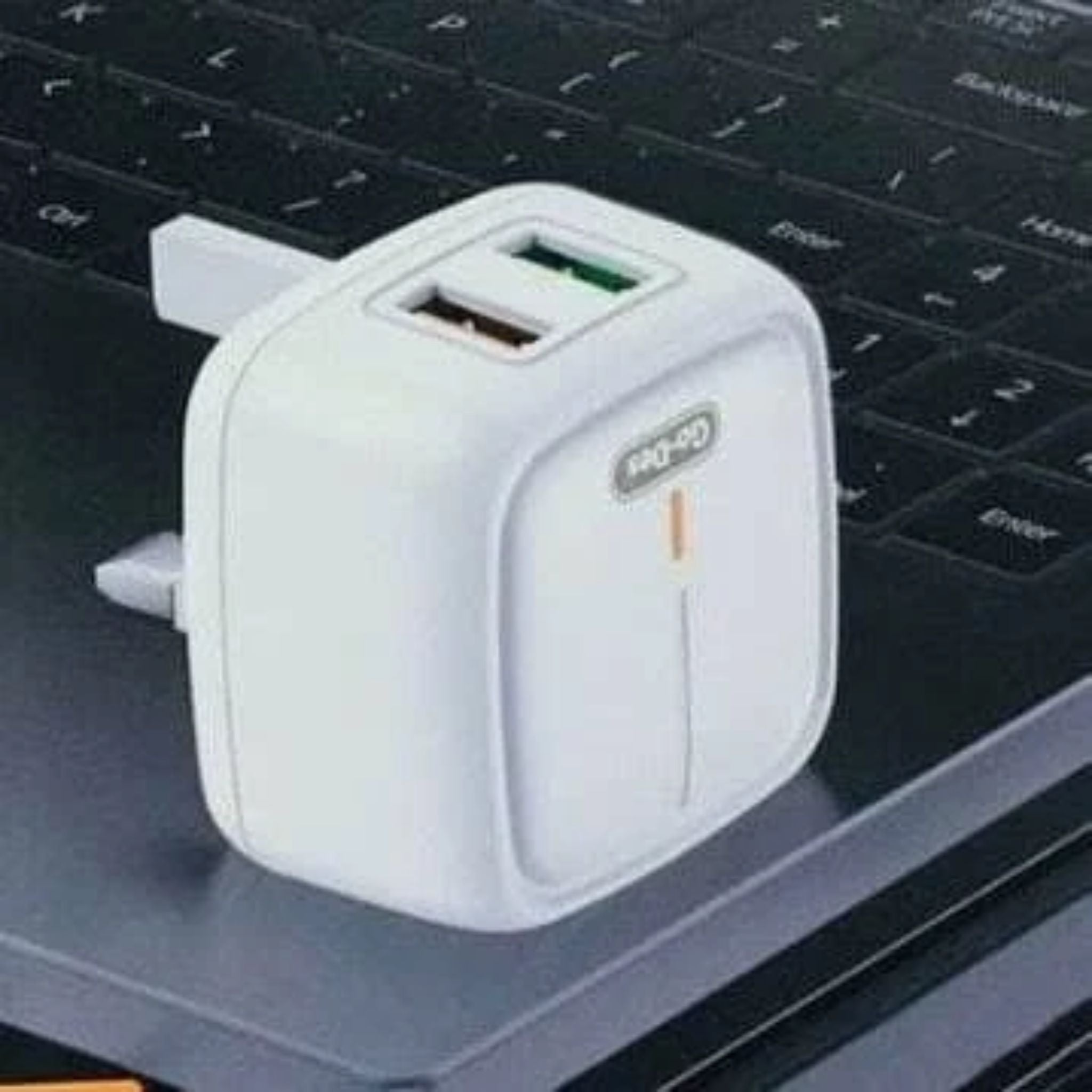 Go-Des 2in1 Charger+Cable Rapid Adapter Set_White