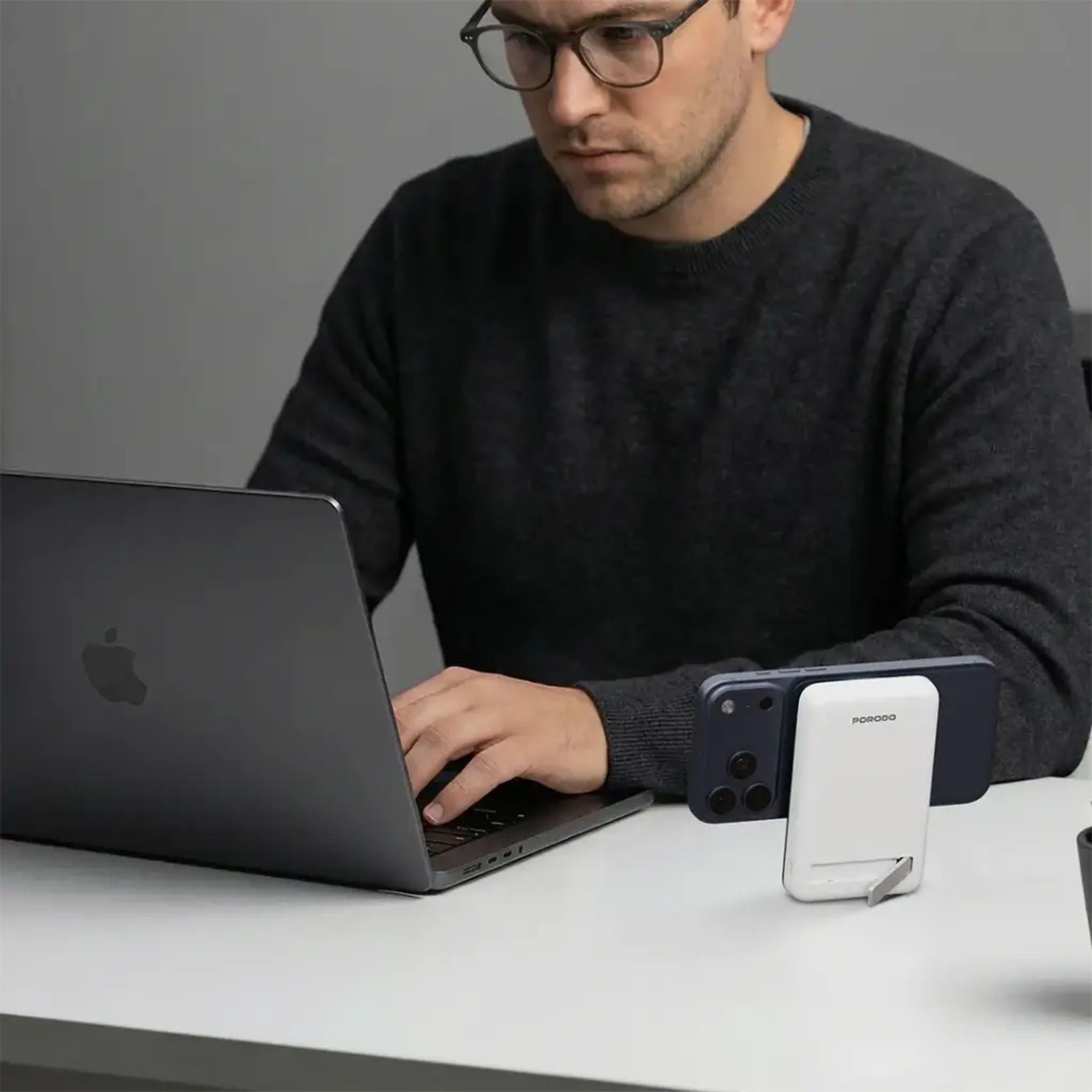 Porodo Sovo MagSafe Power Bank 5000mAh & 10000mAh with PD 20W Wired/Wireless Fast Charging, USB-C Input/Output, Charging LED Indicator, Compact Lightweight Design – White